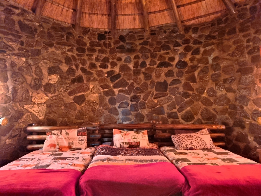 5 Bedroom Property for Sale in Swartruggens North West